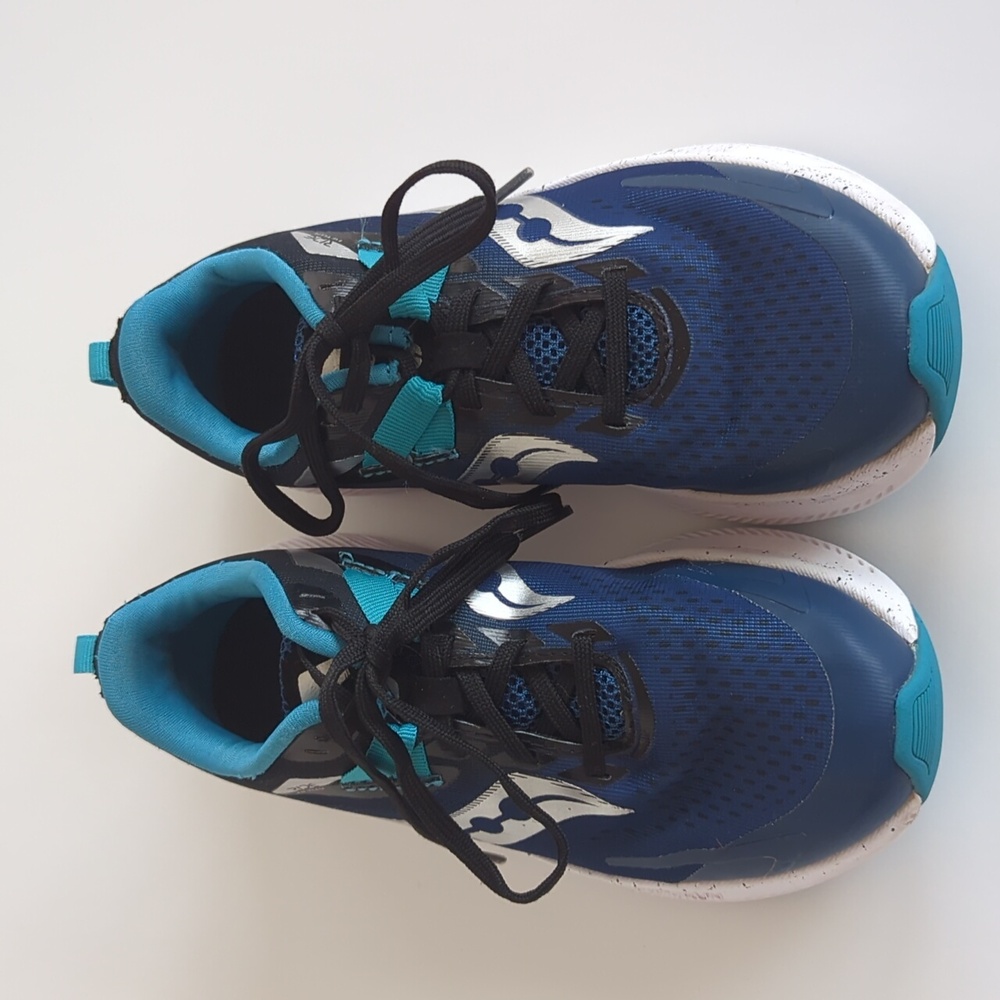 Suacony Shoes Size 1